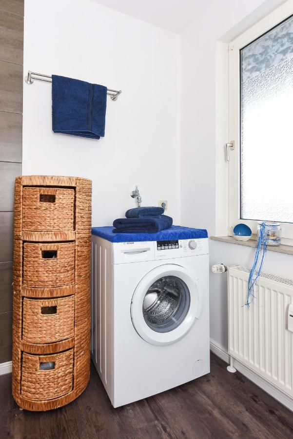Ferienwohnung Haus Heimathafen Esens Exterior foto